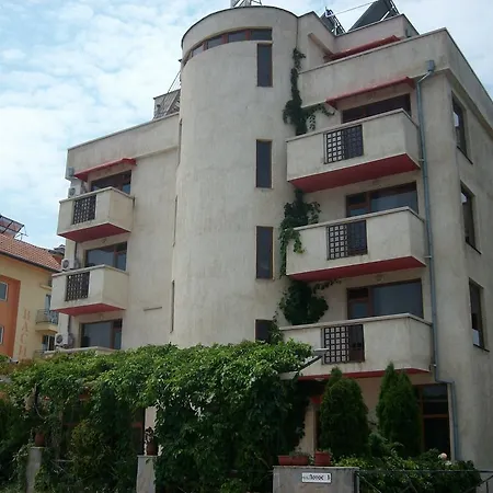Neven Hotel