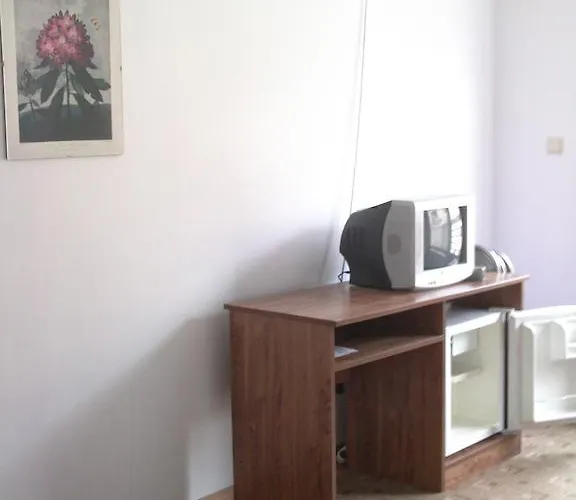 Neven Приморско